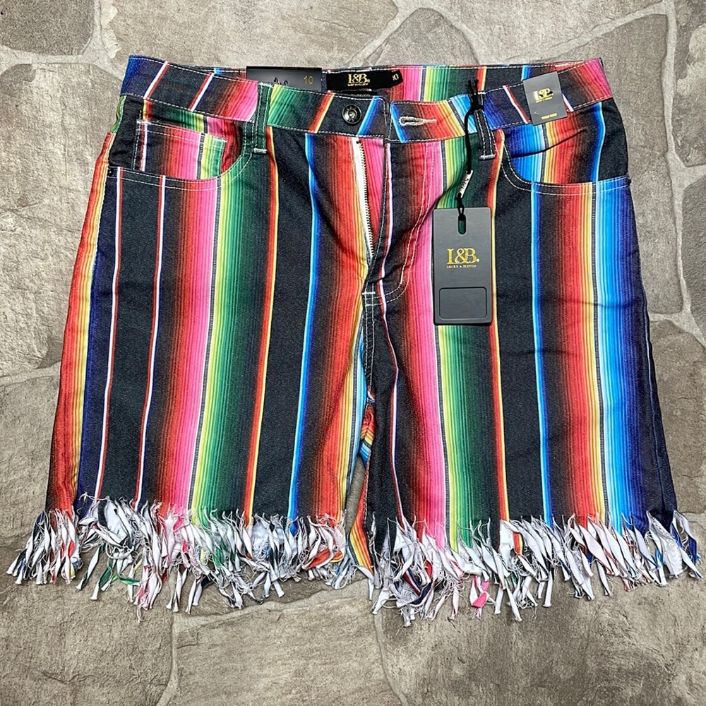 L&B serape shorts. NWT size 10